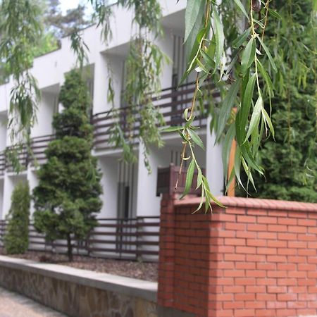 斯特尔泽兹尼克汽车旅馆 波兹南 外观 照片